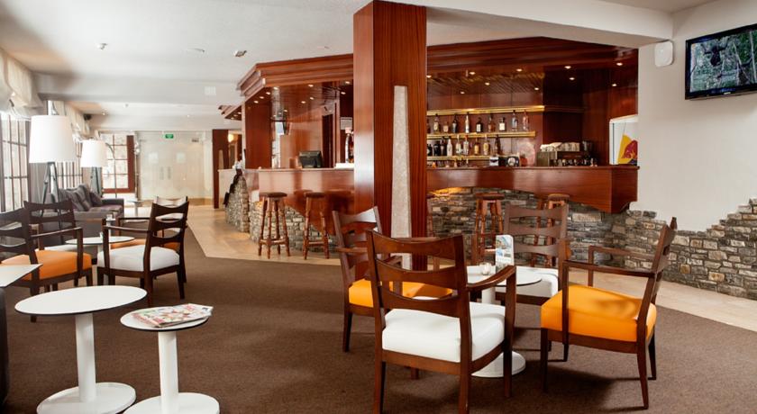 Hotel Cristina - Photo 3