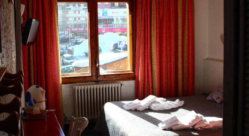 Hotel Panda - Photo 3