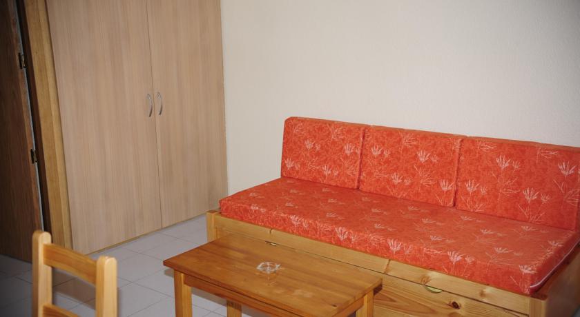 Apartamentos Vaquers 3000 - Photo 4